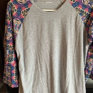 Lularoe Randy tee, 3/4 sleeve. Grey with multi colored sleeves. Size M